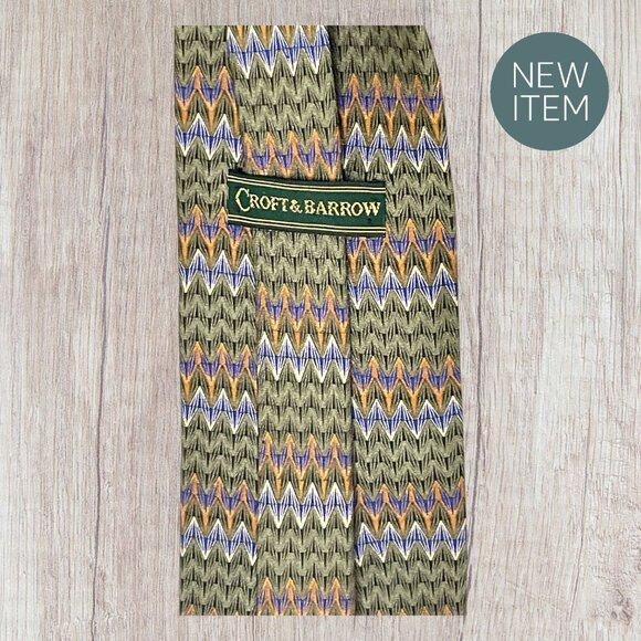Croft & Barrow Zigzag Pattern Silk Tie - Green Yellow & Blue - Picture 11 of 12